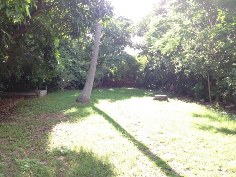 25 Woodville Street, Wandal QLD 4700